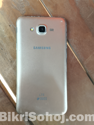 Samsung j7